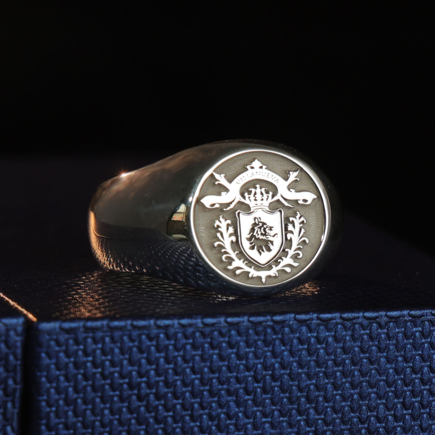 17mm runder Herrenring aus mas – Signet Ring Men Bewertung und Preis
